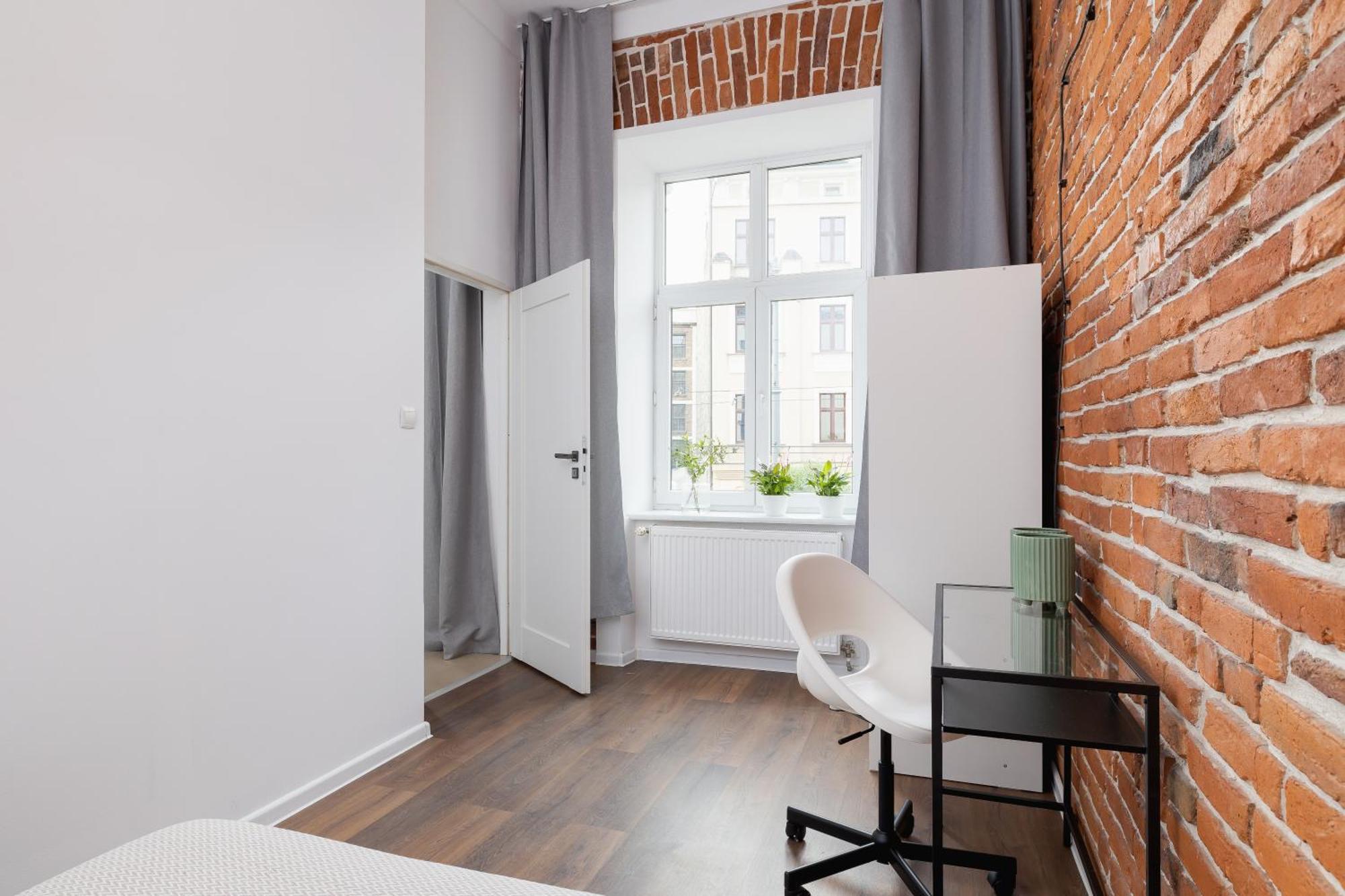 2-bedroom - Dluga 65 Street Апартаменти Краків